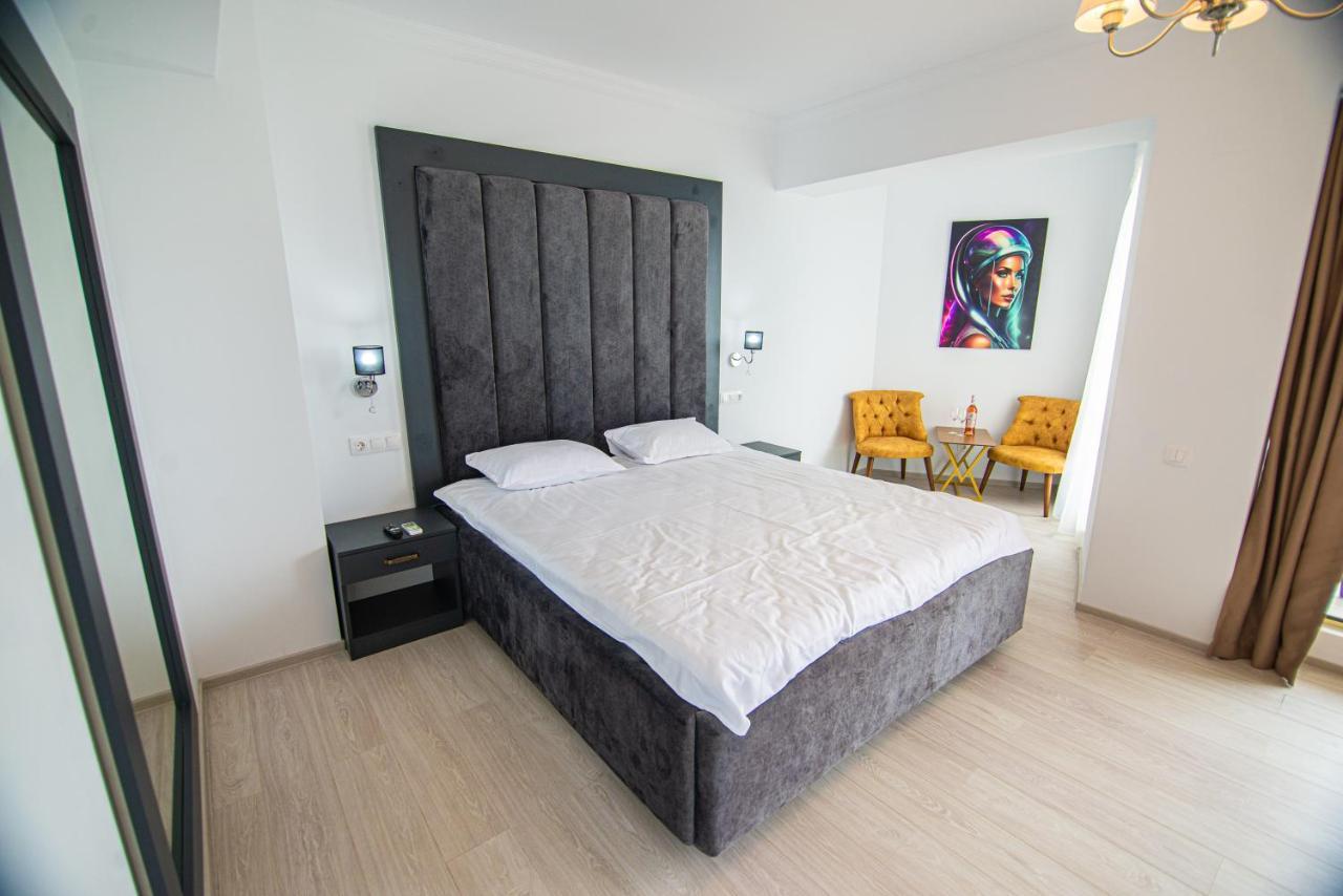 Alessio Hotel Residence Costinesti Buitenkant foto