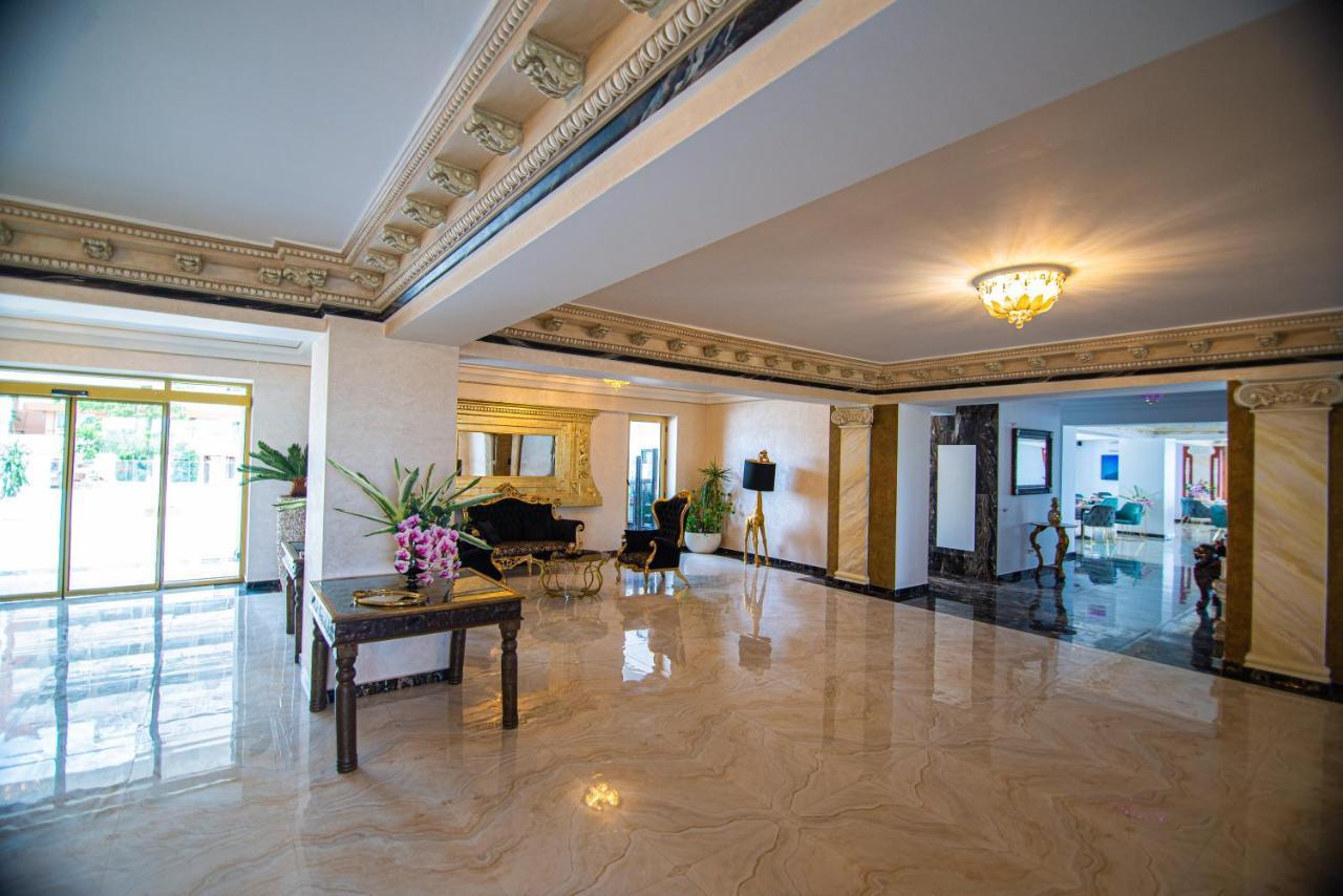 Alessio Hotel Residence Costinesti Buitenkant foto