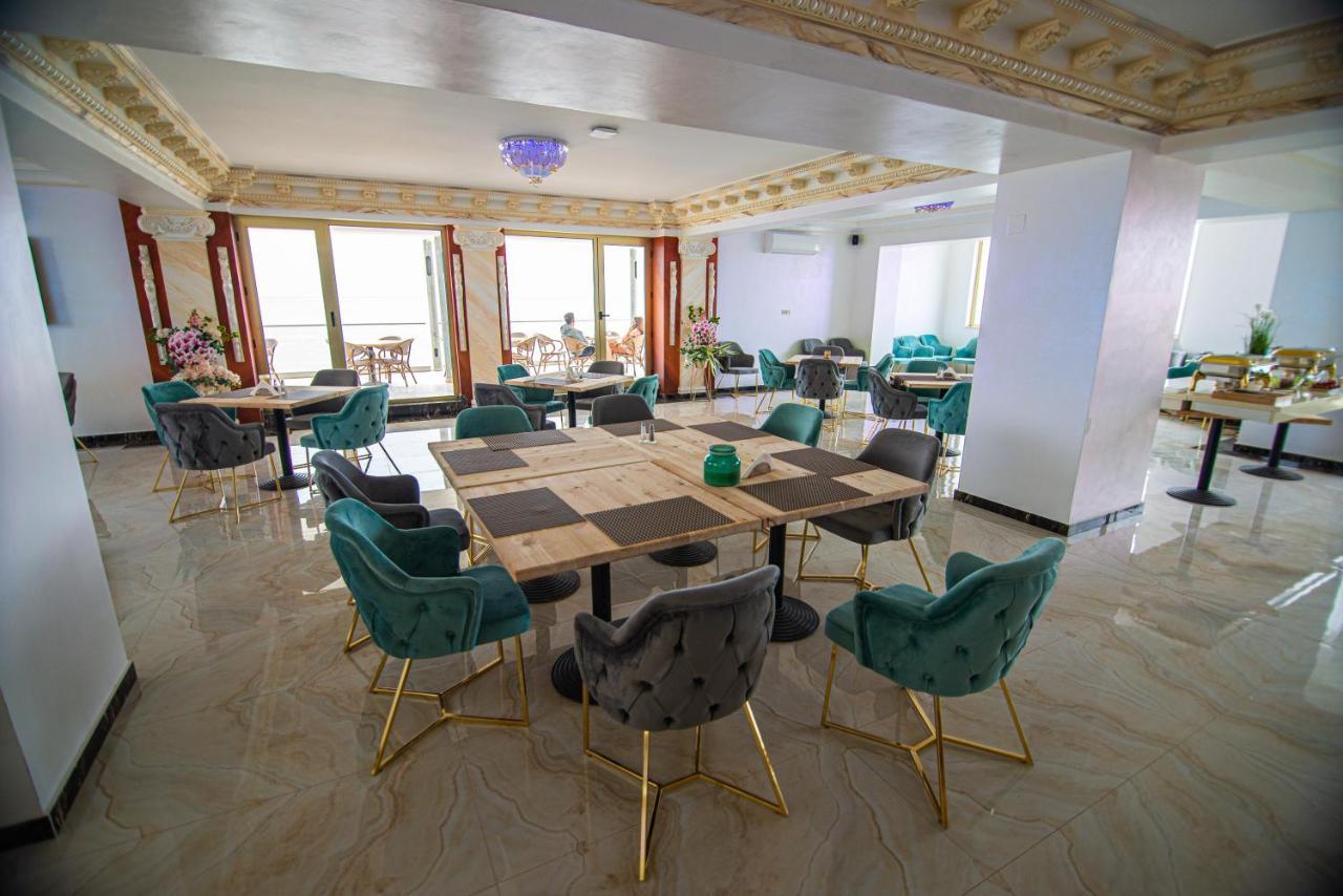 Alessio Hotel Residence Costinesti Buitenkant foto