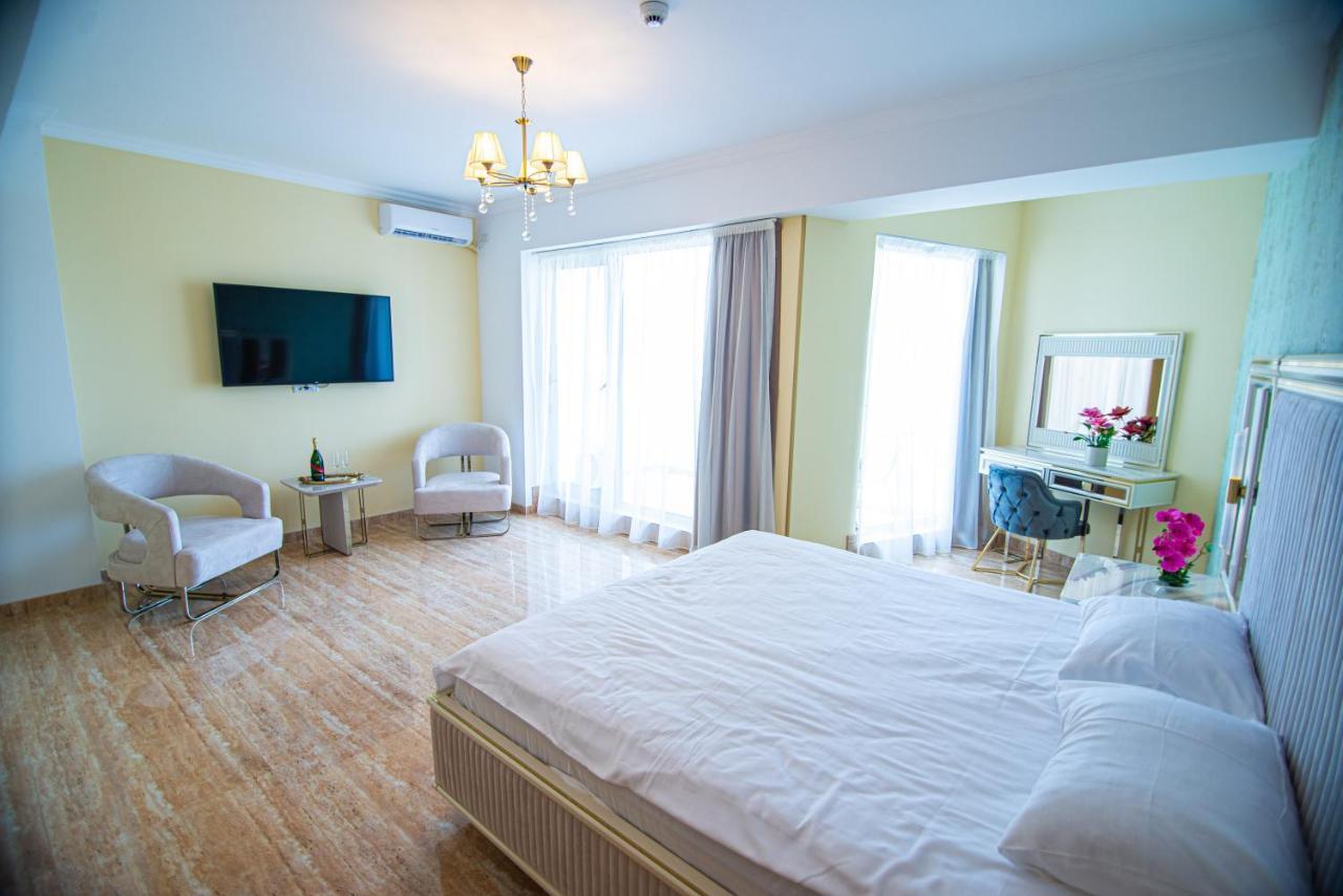 Alessio Hotel Residence Costinesti Buitenkant foto
