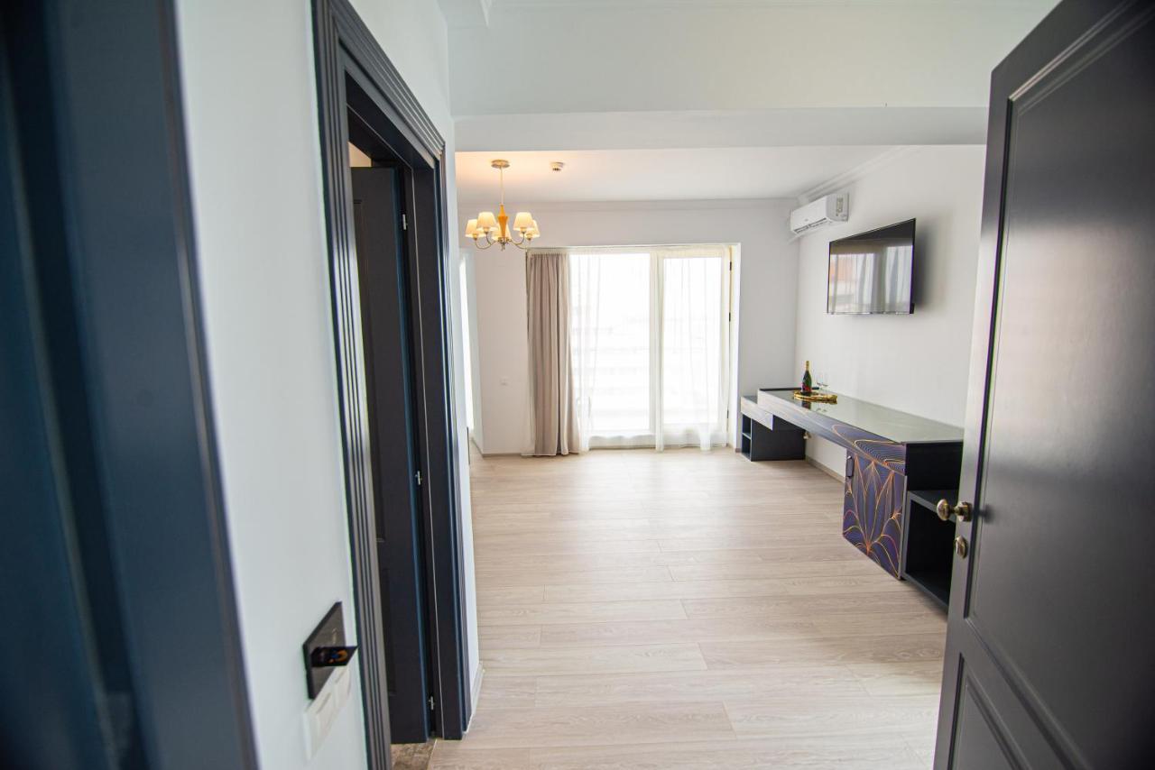 Alessio Hotel Residence Costinesti Buitenkant foto