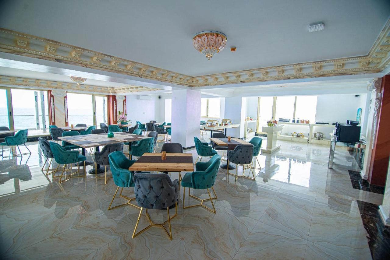 Alessio Hotel Residence Costinesti Buitenkant foto